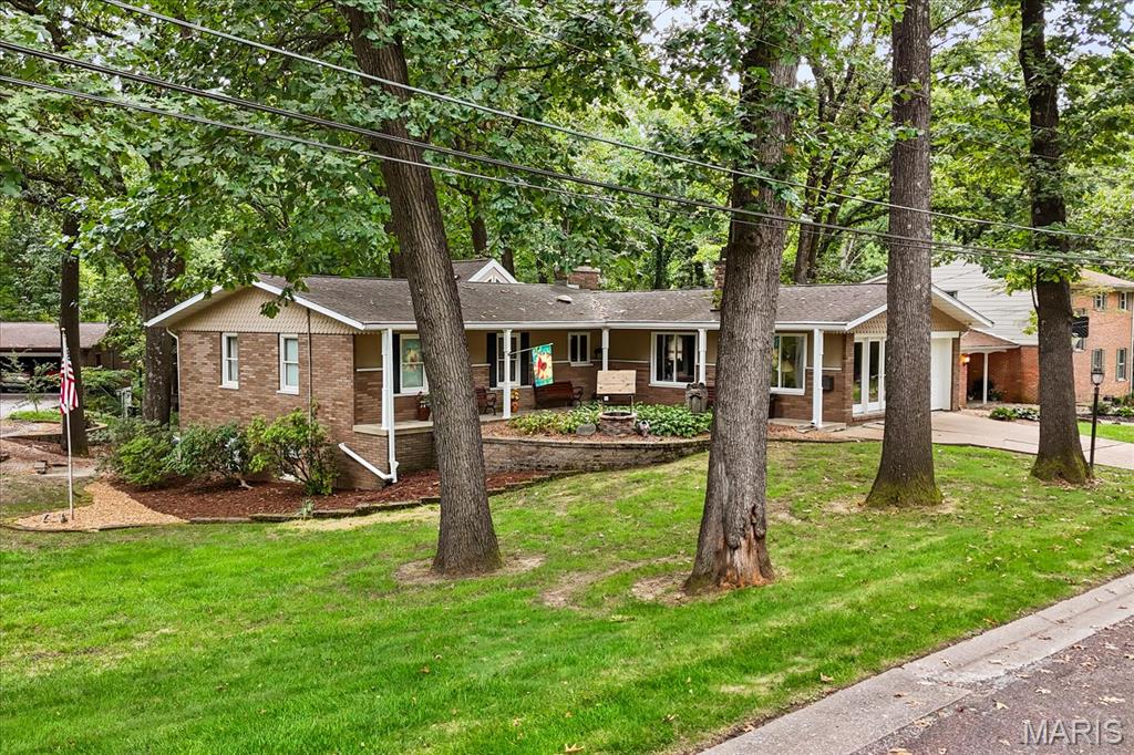 Photo of 18 Rue Deau Ville Drive Belleville IL 62226