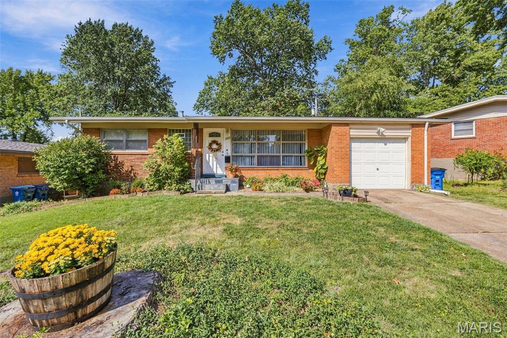 Photo of 2327 Kenosho Avenue St Louis MO 63114