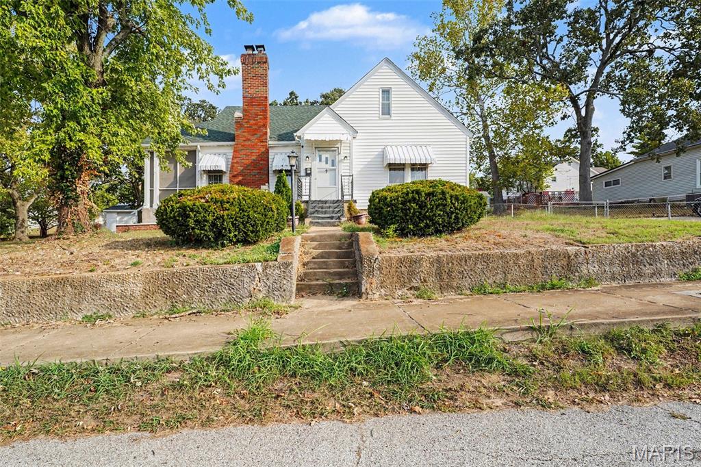 Photo of 812 W Miller Street De Soto MO 63020