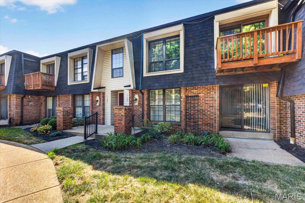 Photo of 1143 Appleseed Lane #D Olivette MO 63132