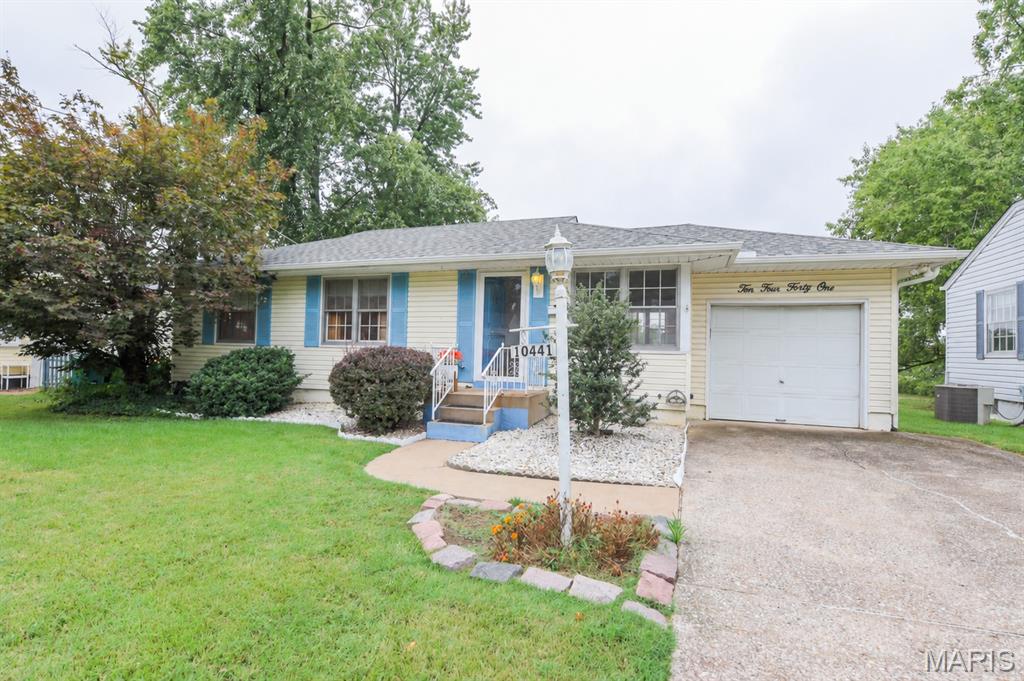 Photo of 10441 Ewell Drive St Louis MO 63137
