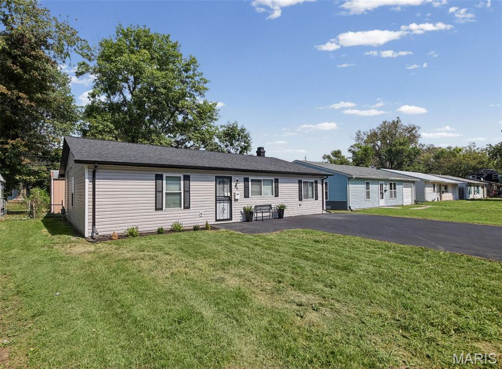 Photo of 45 St Henry Drive Cahokia IL 62206