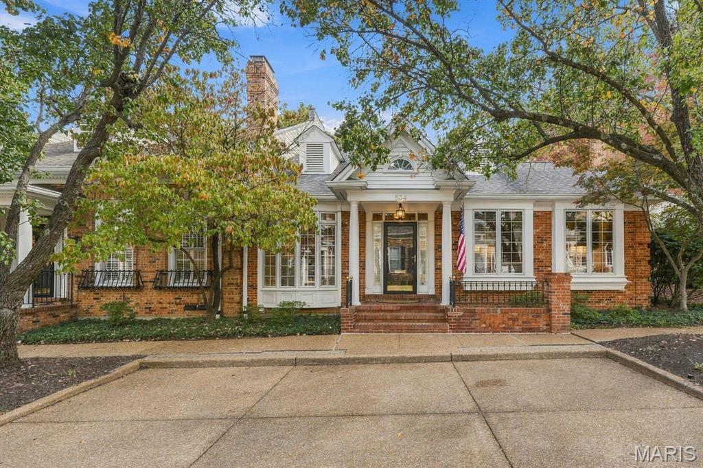 Photo of 534 Middleton Court Kirkwood MO 63122