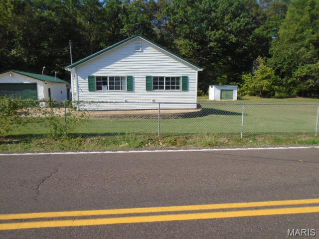 Photo of 4287 Flucom Road De Soto MO 63020