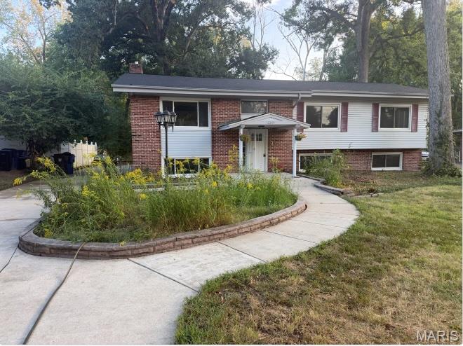Photo of 12264 Belwyn Drive Maryland Heights MO 63146