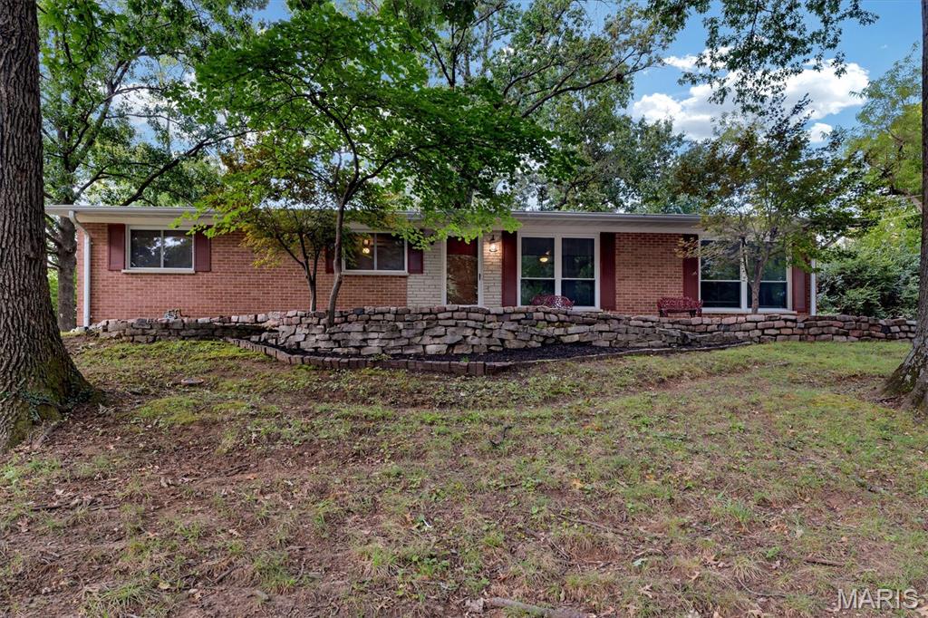 Photo of 9 Green Garden Drive St Ann MO 63074