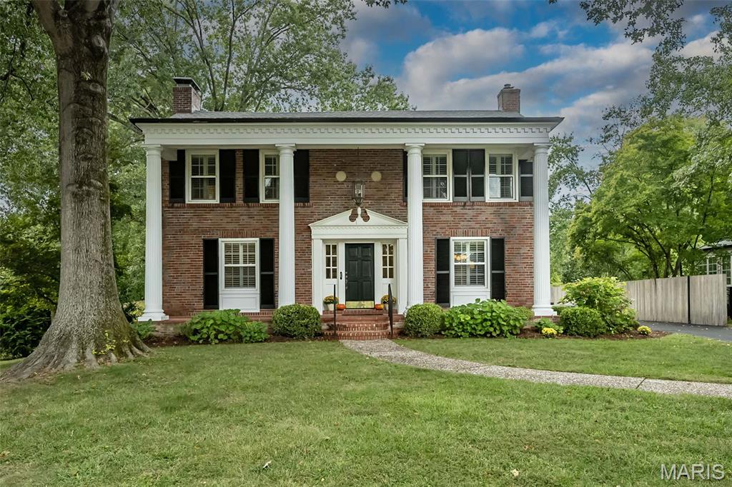 Photo of 59 Pointer Lane Ladue MO 63124