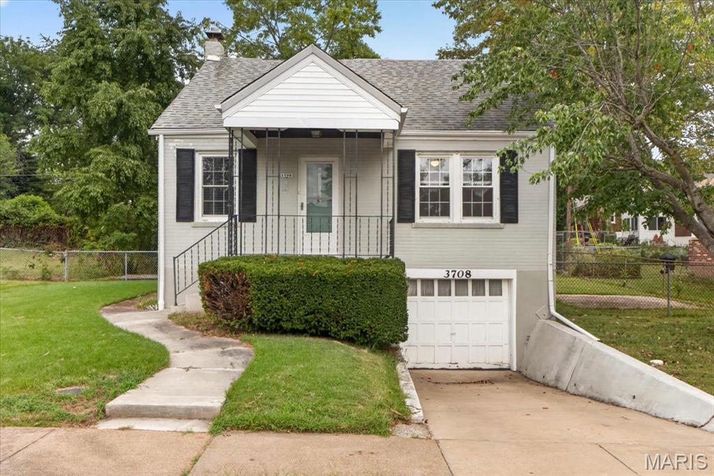 Photo of 3708 Killarney Court St Louis MO 63114