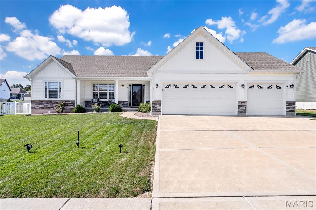 Photo of 713 Galveston Court Moscow Mills MO 63362