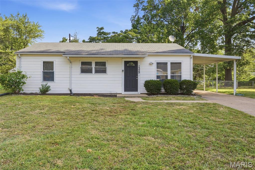 Photo of 1329 Dominica Drive St Louis MO 63138