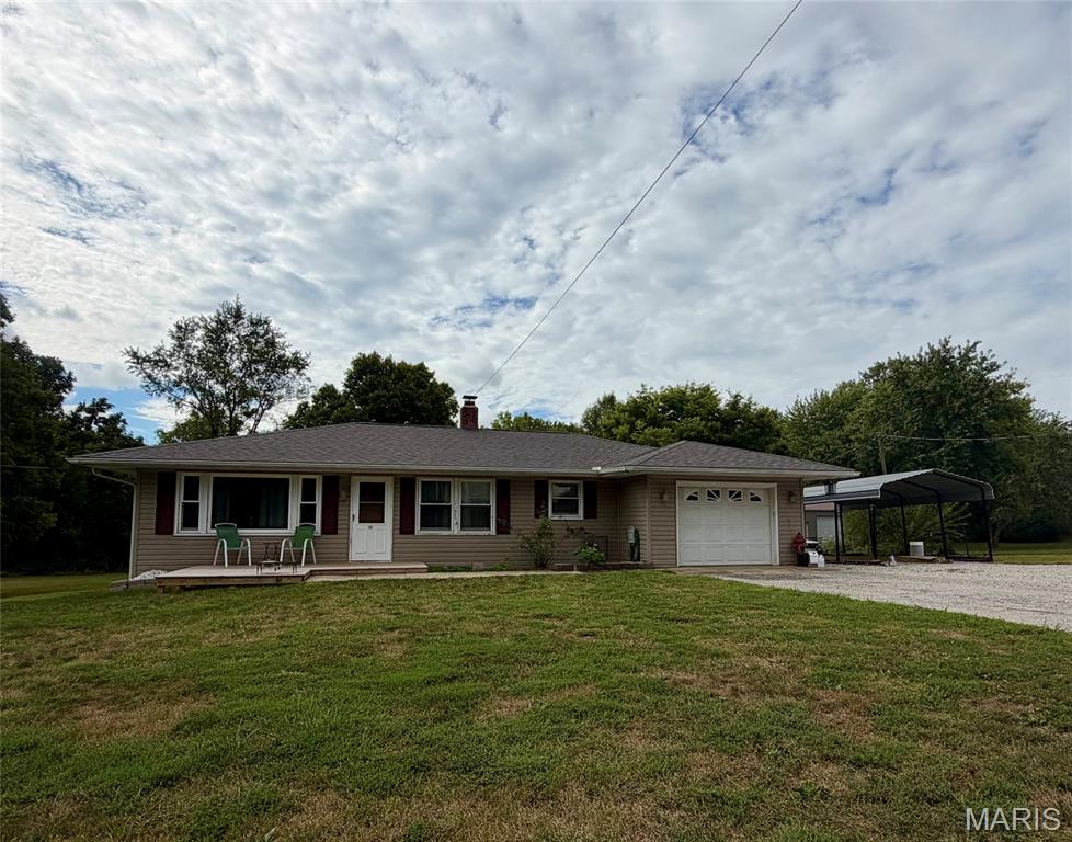 Photo of 702 E 1700 Avenue Vandalia IL 62471