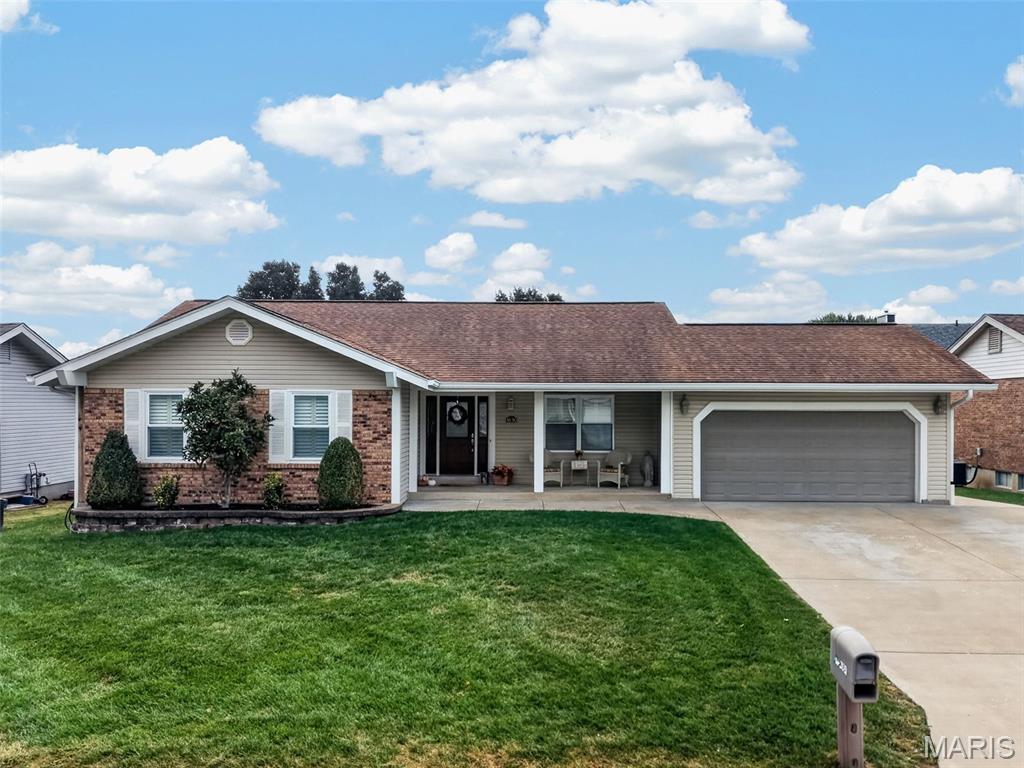Photo of 1630 Sundowner Drive St Charles MO 63303
