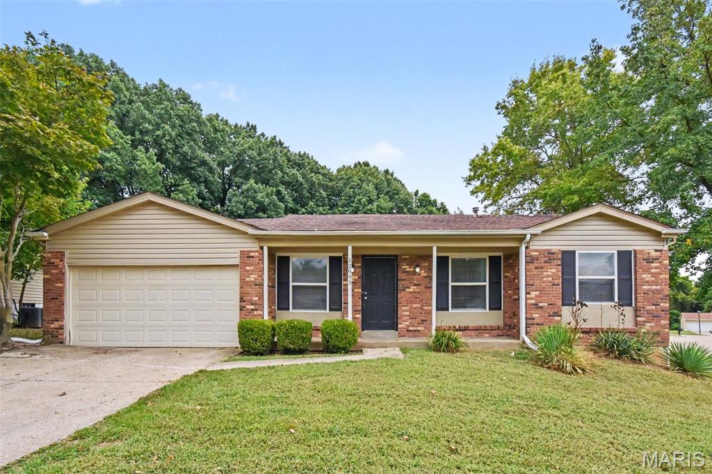 Photo of 12995 Verwood Drive Florissant MO 63033