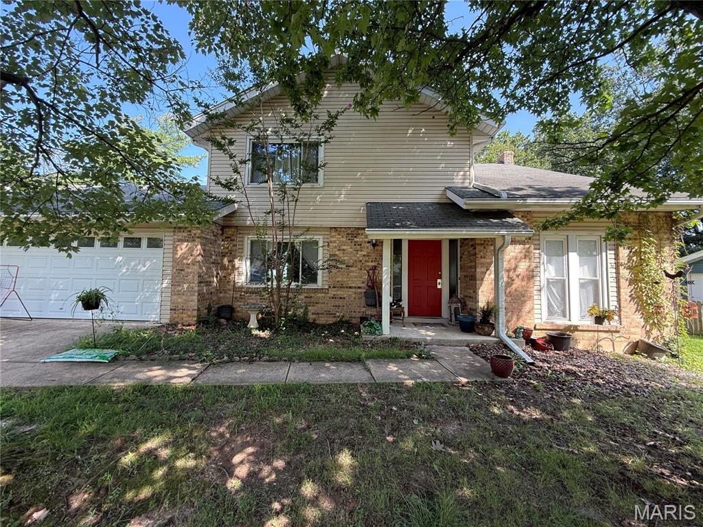 Photo of 319 Windsor Spring Drive Sunset Hills MO 63122