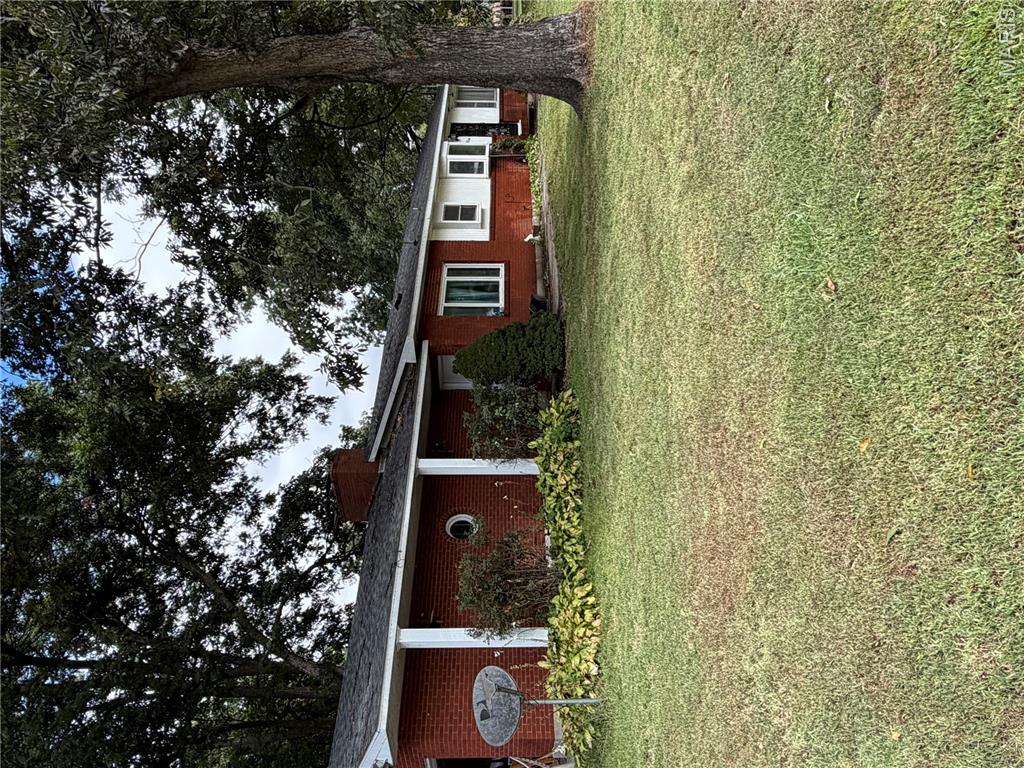 Photo of 804 State Highway W Oran MO 63771