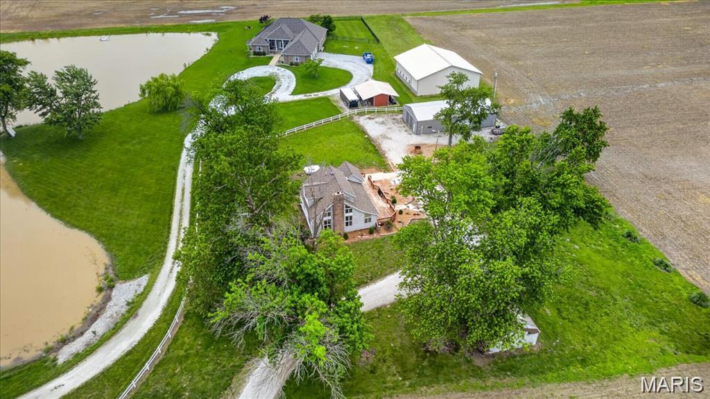 Photo of 8660 Huch Lane Columbia IL 62236