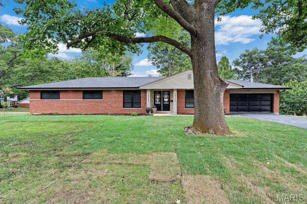 Photo of 1670 Bennett Avenue Warson Woods MO 63122
