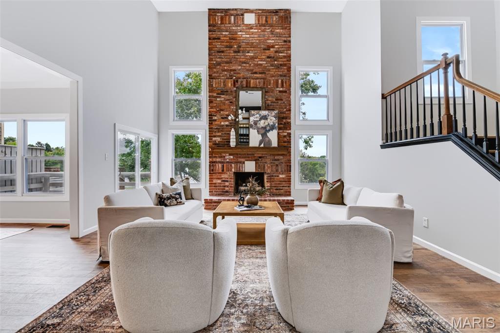 Photo of 14312 Willow Spring Hill Drive Town and Country MO 63017