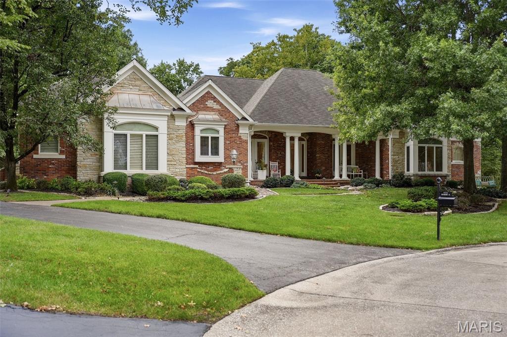 Photo of 17712 Sugarberry Court Chesterfield MO 63005