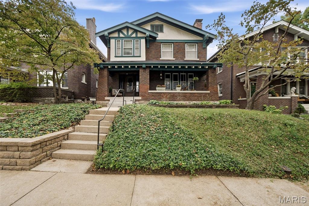 Photo of 7043 Pershing Avenue University City MO 63130