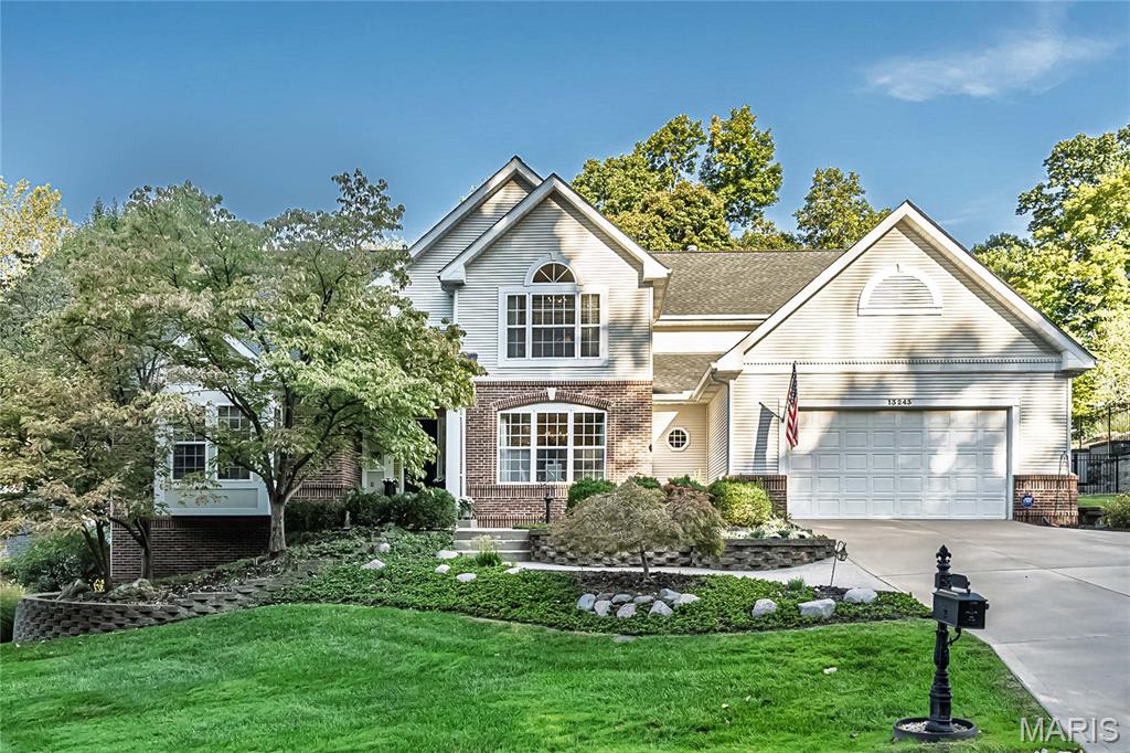 Photo of 13243 Weatherfield Drive Maryland Heights MO 63146