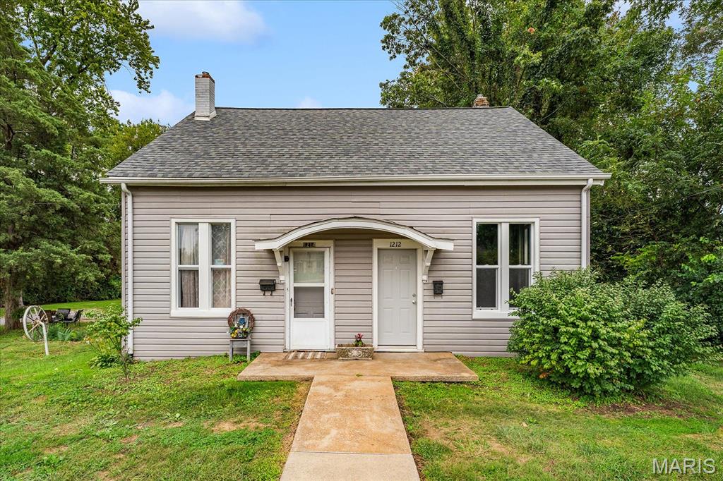 Photo of 1214 Lebanon Avenue Belleville IL 62221