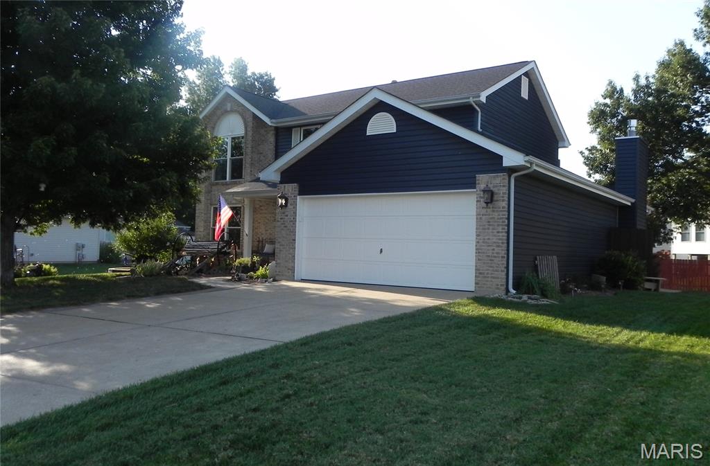 Photo of 4 Tinsmith Court St Charles MO 63366