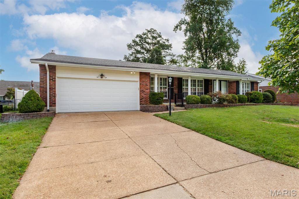 Photo of 4126 Concord Oaks Drive St Louis MO 63128
