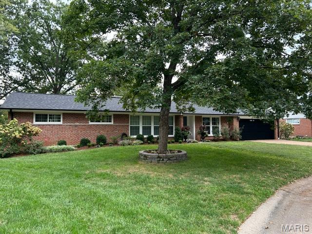 Photo of 1517 Rue Renee Drive Warson Woods MO 63122