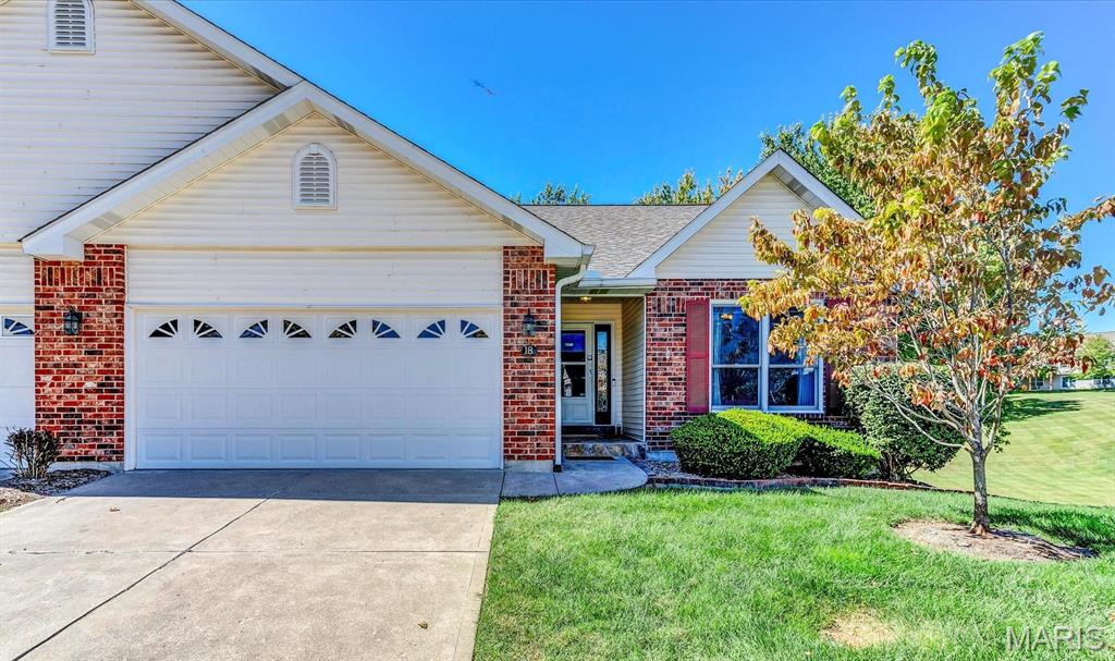 Photo of 18 Country Bluff Court #22B St Charles MO 63301