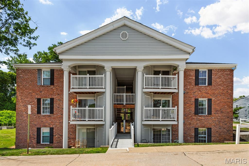 Photo of 1961 Marine Terrace Drive #L St Louis MO 63146