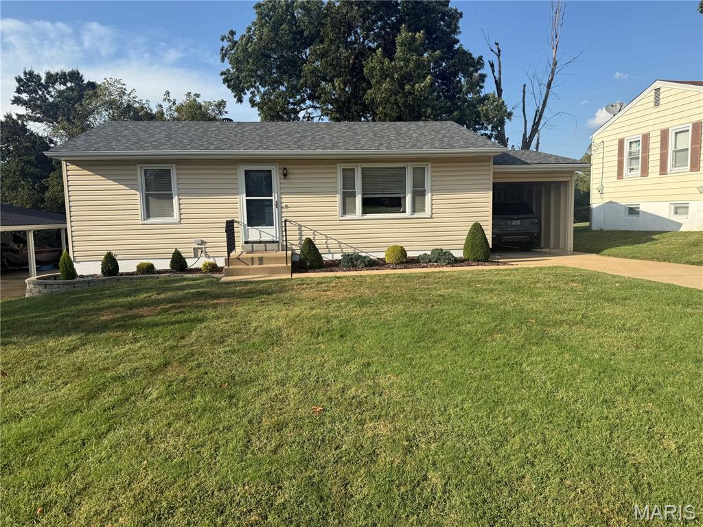Photo of 11147 Golf Crest Drive St Louis MO 63126