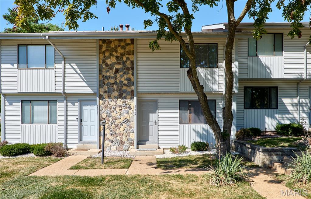 Photo of 3002 San Souci Drive #3002 Lake St Louis MO 63367