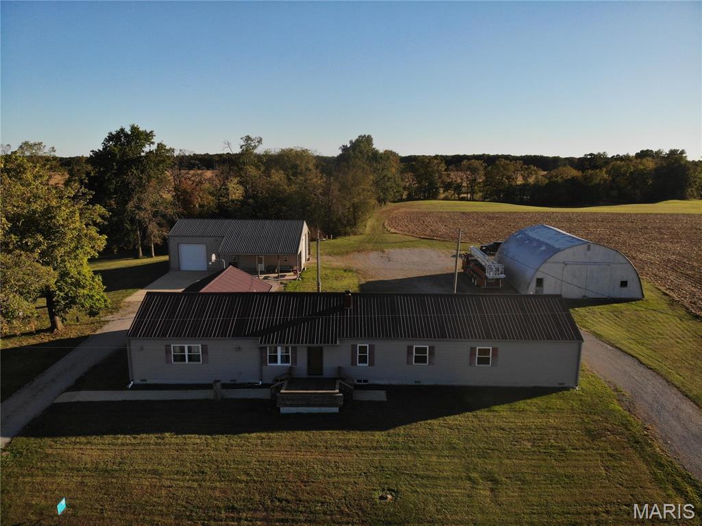 Photo of 1868 Ferrydale Road Odin IL 62870