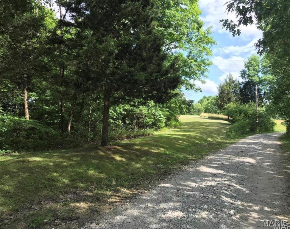 Photo of 2 Hennessey Lane Pacific MO 63069