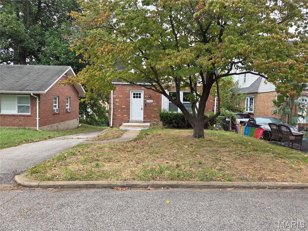 Photo of 6908 Alberici Avenue Northwoods MO 63121