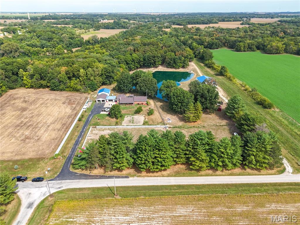 Photo of 10602 Blooming Grove Road Palmyra IL 62674