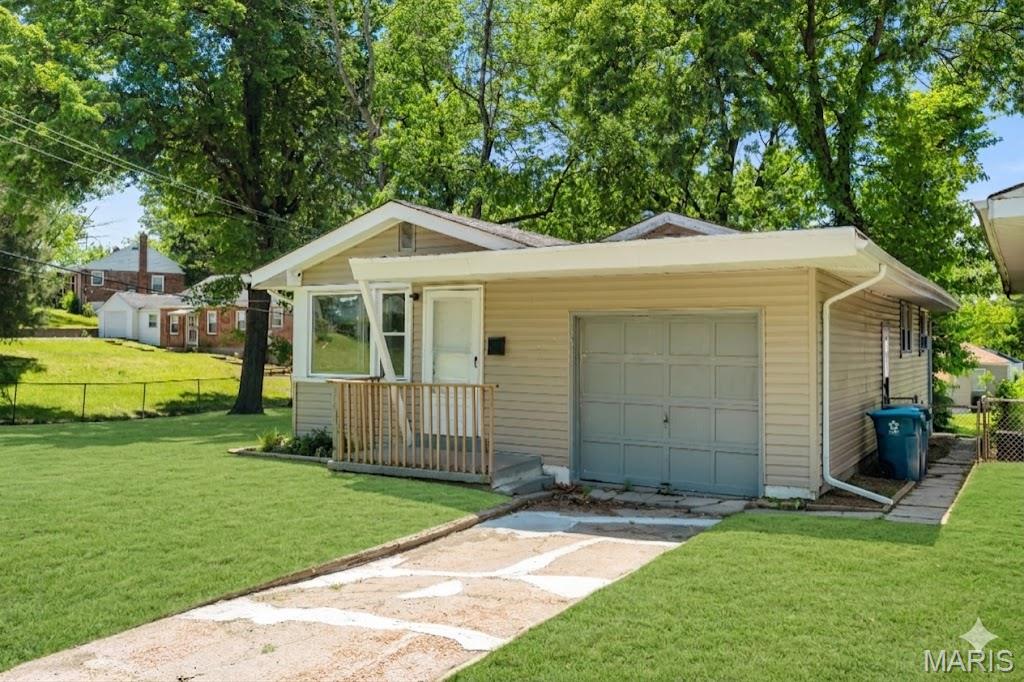 Photo of 2502 McLaran Avenue Jennings MO 63136