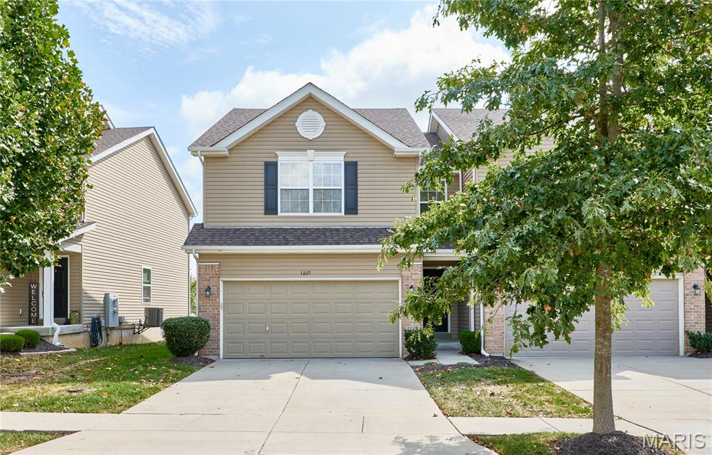 Photo of 1810 Hyland Green Drive O'Fallon MO 63366