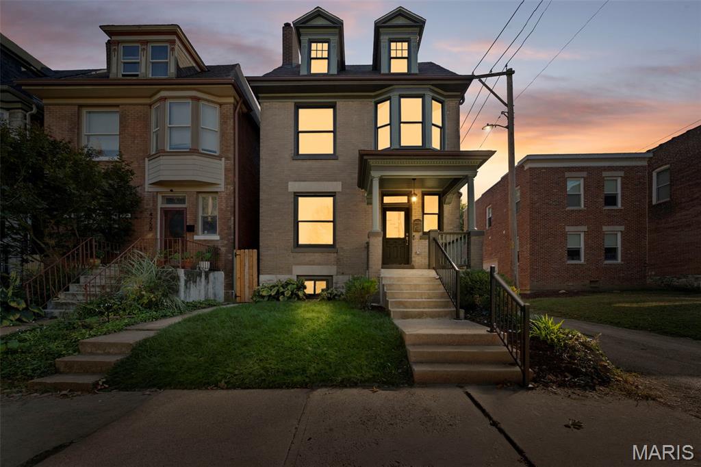 Photo of 4252 Russell Boulevard St Louis MO 63110