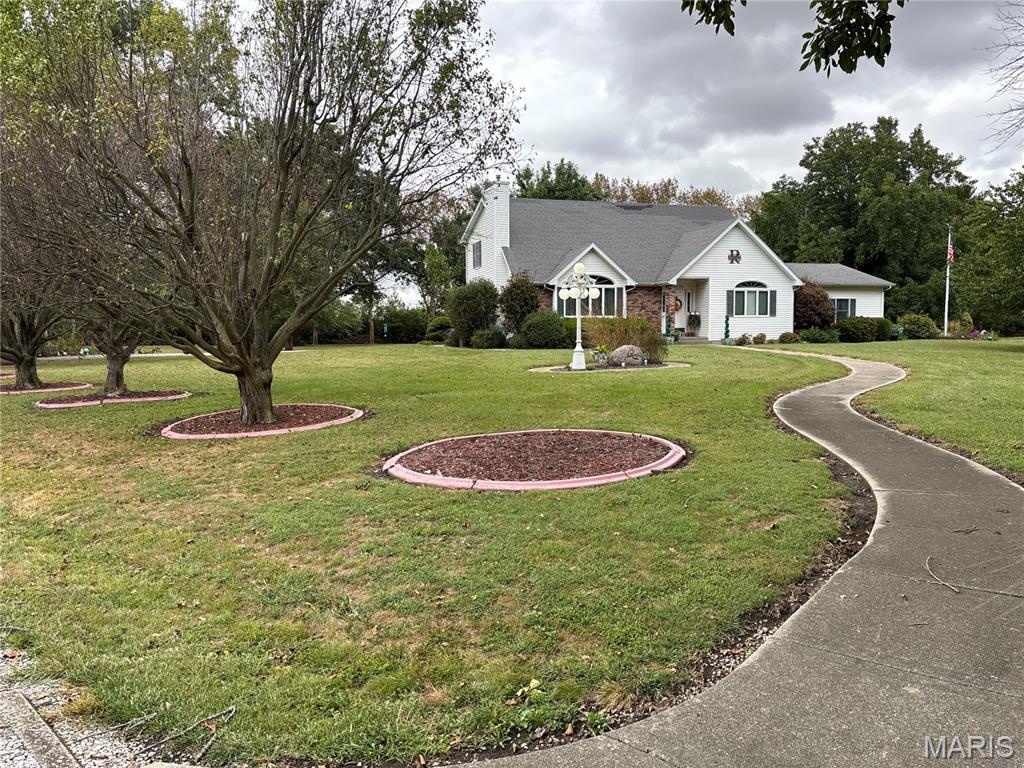 Photo of 546 S 5th Street Witt IL 62094