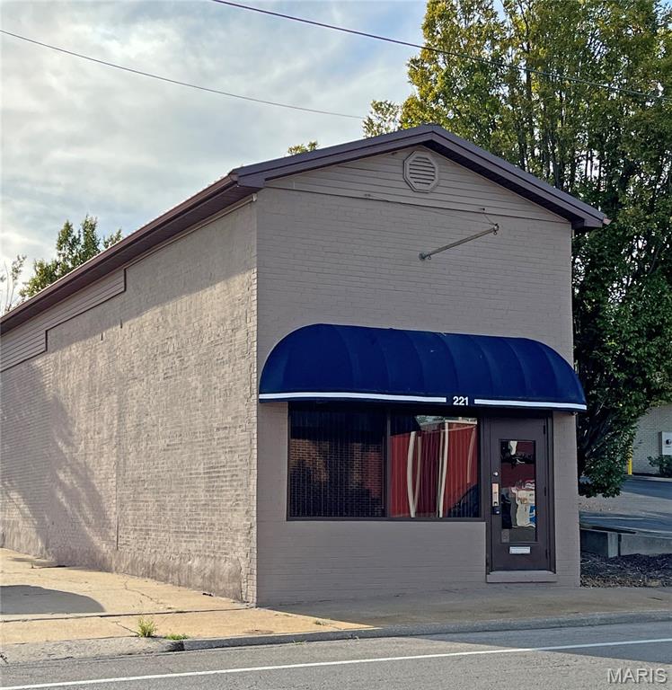 Photo of 221 S Market Street Sparta IL 62286