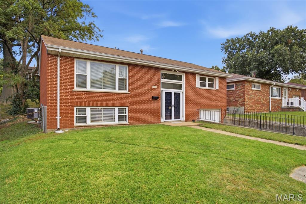 Photo of 6920 Wanda Court St Louis MO 63116