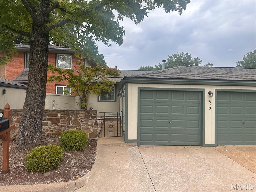 Photo of 873 Delmonico Drive Manchester MO 63021