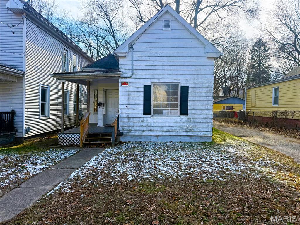 Photo of 611 haungs Avenue Peoria IL 61603