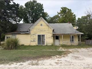Photo of 201 Bellflower Street Bellflower MO 63333