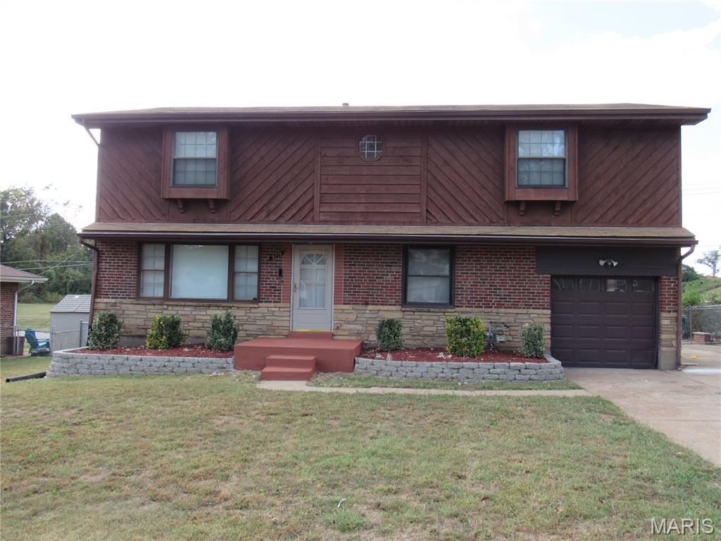 Photo of 9719 Durham Drive St Louis MO 63137