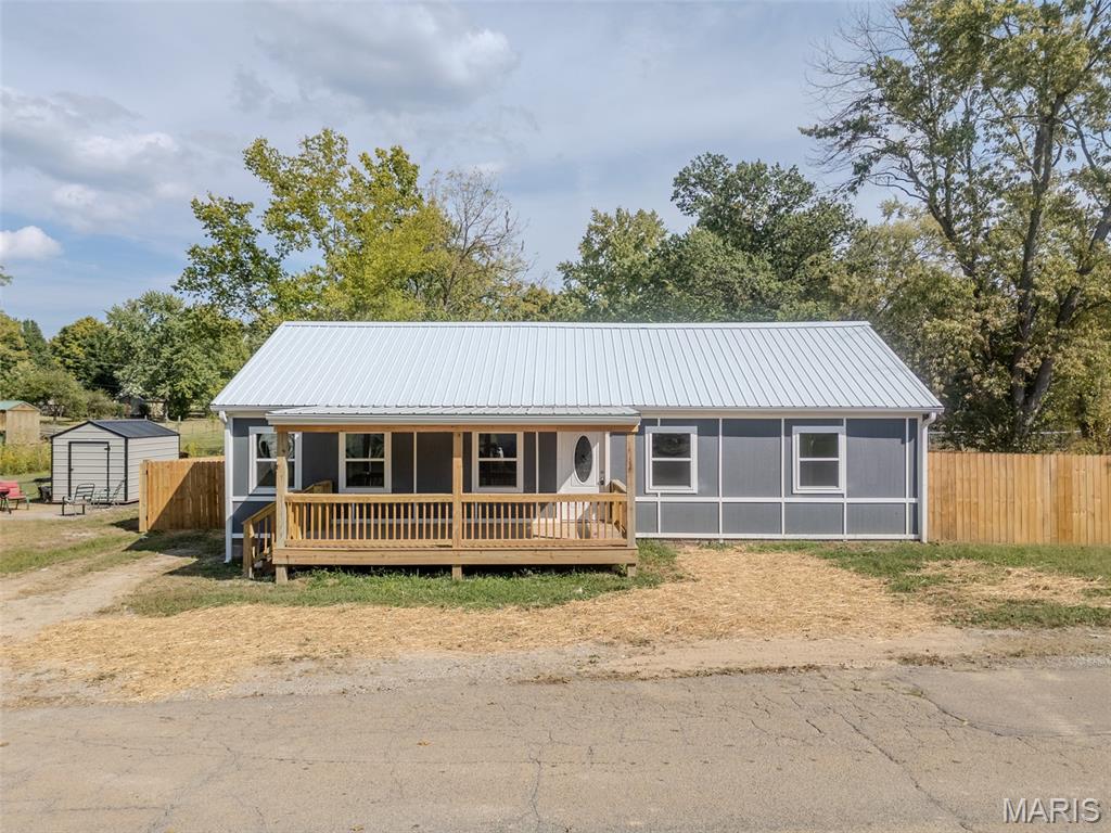 Photo of 907 Marlowe Street Fredericktown MO 63645
