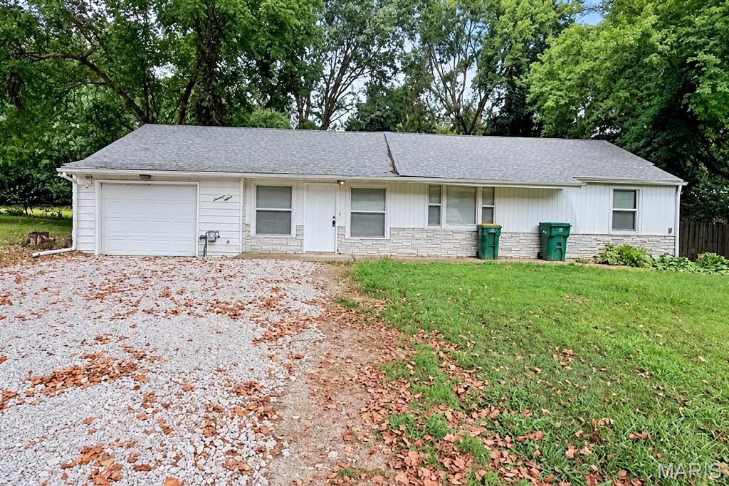 Photo of 1915 Green Valley Drive Unincorporated MO 63136