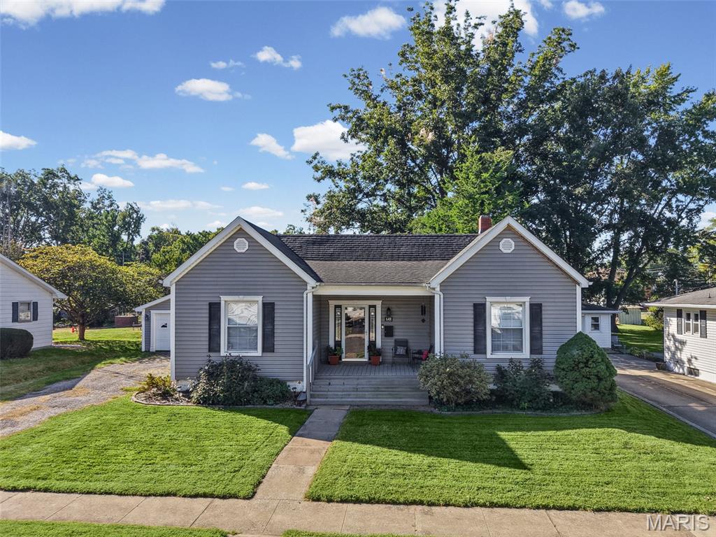 Photo of 648 W Maple Street Nashville IL 62263